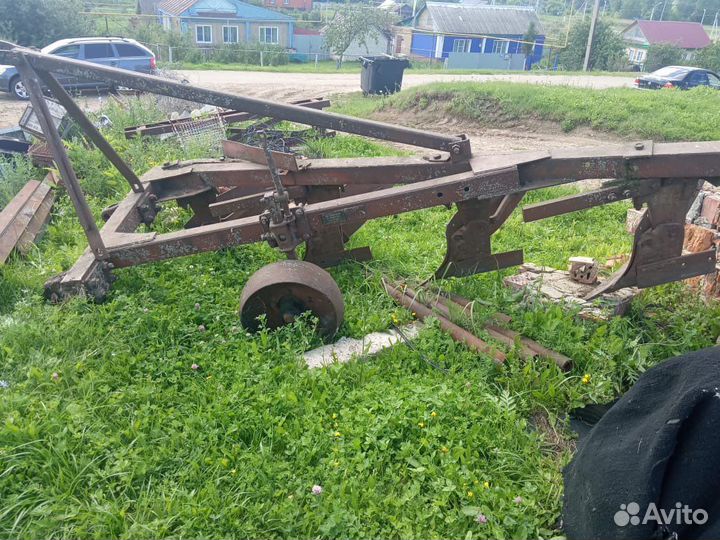 Плуг на дт 75