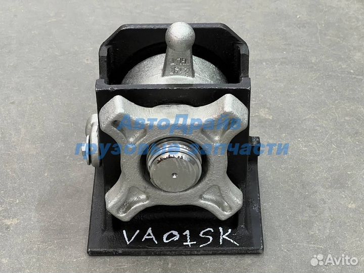 Корпус фиксатора контейнера