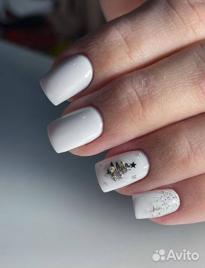 Маникюр комбинированный