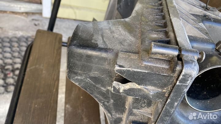 Корпус воздушного фильтра chevrolet cruze