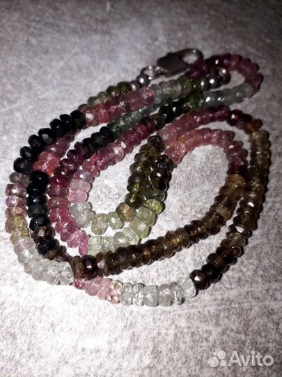 Бусы, натуральные камни