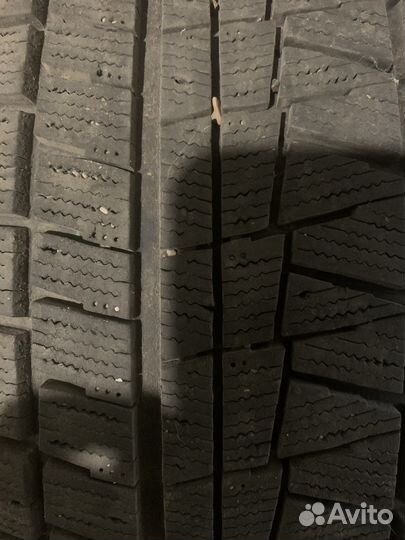 Bridgestone Blizzak Ice 235/45 R17