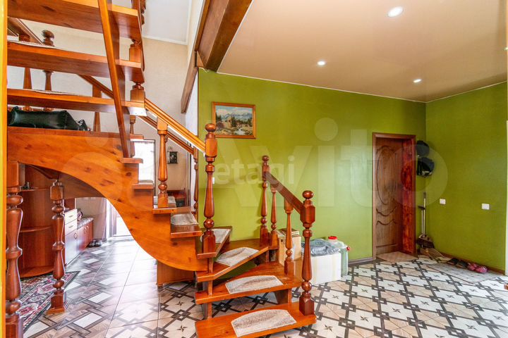 Коттедж 183,7 м² на участке 11,6 сот.