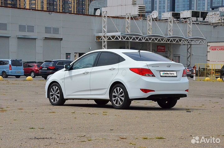 Hyundai Solaris 1.6 AT, 2015, 170 000 км