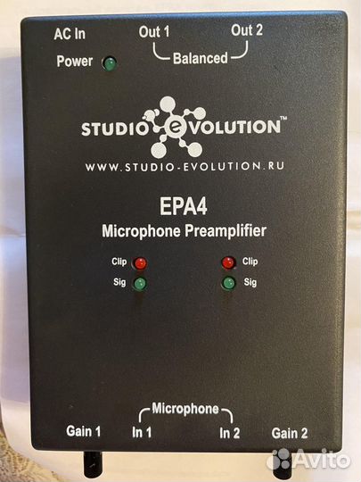 Двухканальный микрофонный усилитель