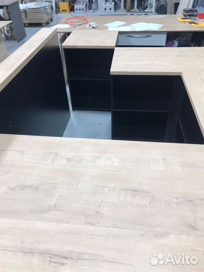 Торговый островок 2х2м, готовый, упакованный