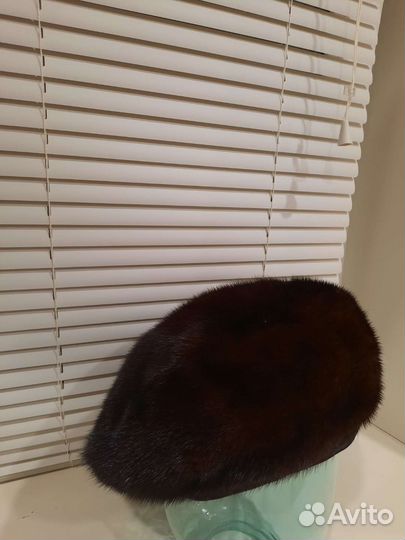 Берет женский норковый мягкий