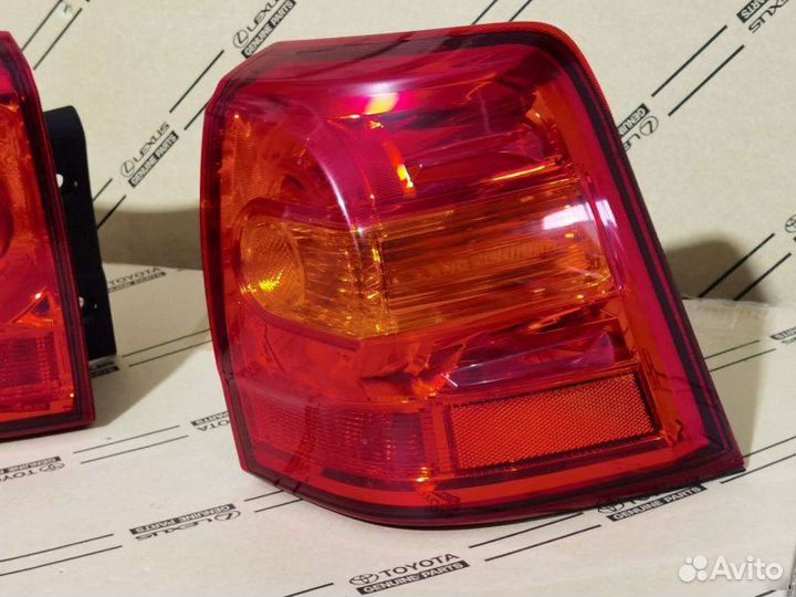 Фонари Toyota Land Cruiser 200