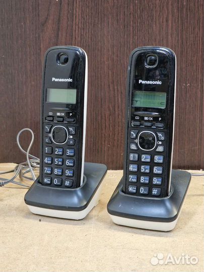 Трубки Panasonic KX-TGA161RU со стаканами (2 шт)