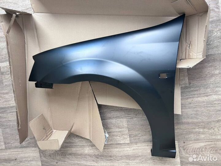 Крыло переднее левое Renault Logan 1