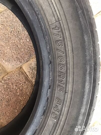 Yokohama BluEarth AE01 175/65 R15