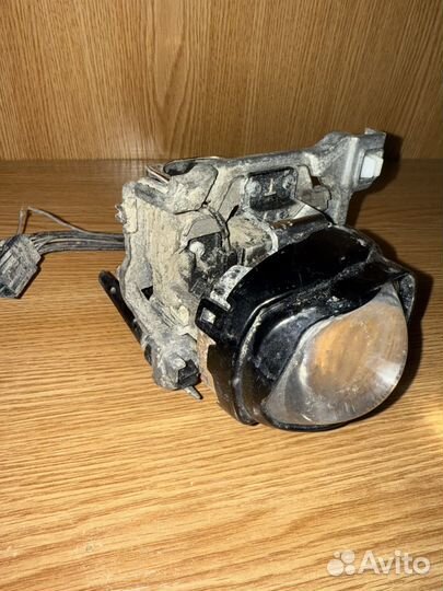 Оригинальная б/у линза на Киа церато