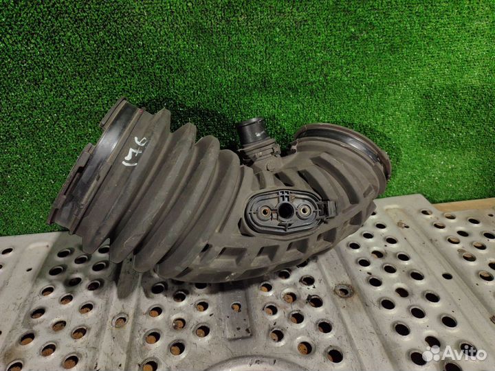 Патрубок воздушного фильтра Scania 6-series 2018