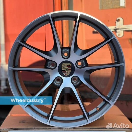 Кованые диски R19 Porsche 911 Carrera