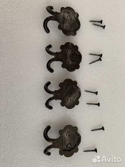 Крючок вешалка 2-х рожковый