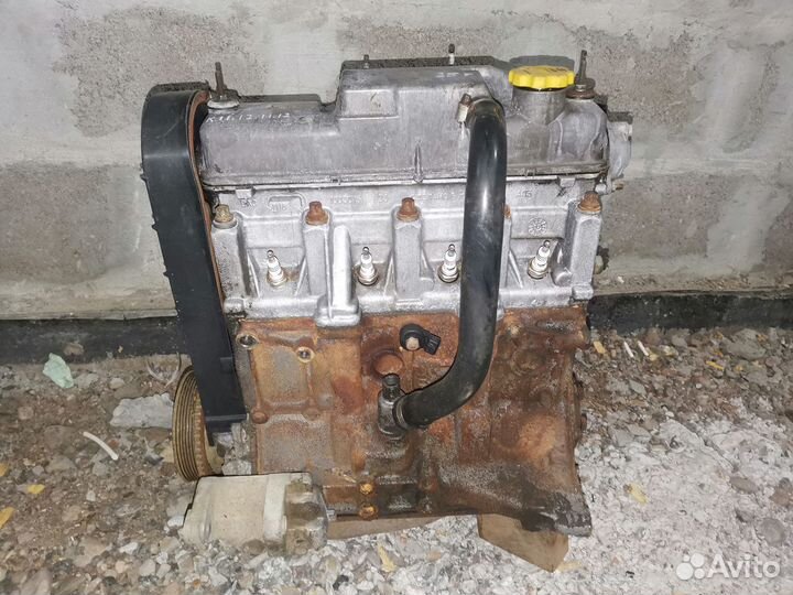 Двигатель 1.6 8 кл 11183 Калина, 2110,2114,2115