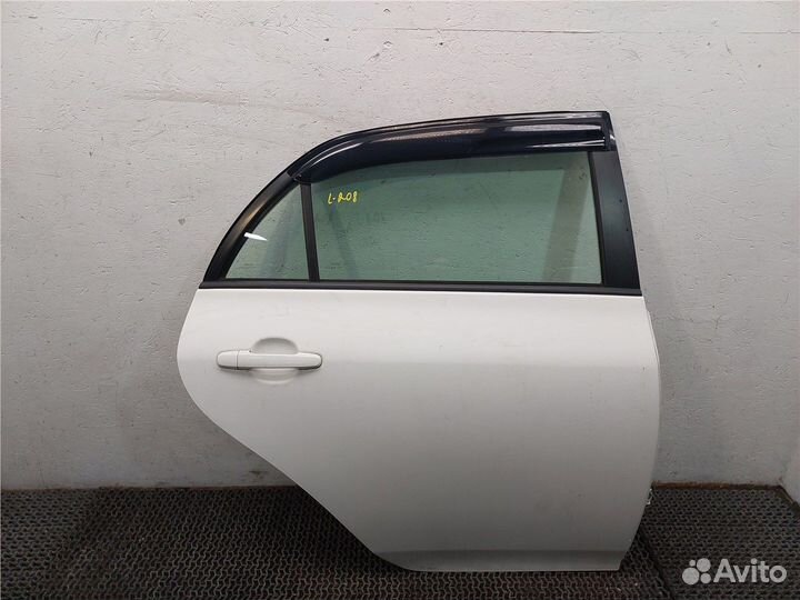 Стекло боковой двери Toyota Corolla E15, 2011