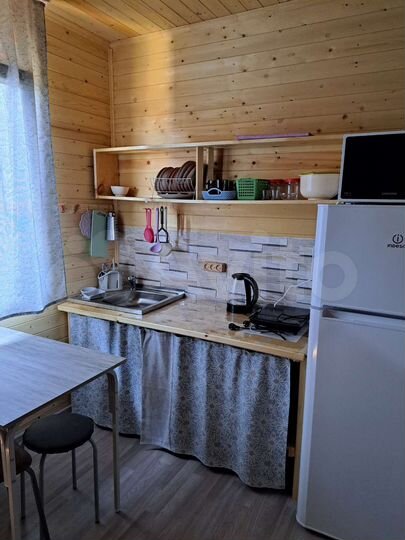 Дом 25 м² на участке 6 сот.