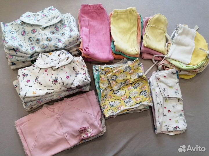 Детские вещи для девочки до года