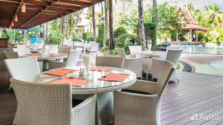 Мебель из ротанга для кафе и ресторанов