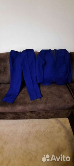 Костюмы мужские классические