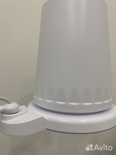 Вытяжка для педикюра 4blanc