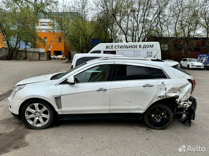 Cadillac SRX 3.6 AT, 2013, битый, 160 000 км