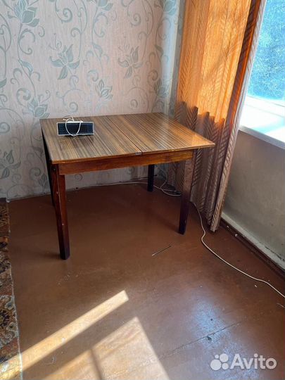 Полка книжная