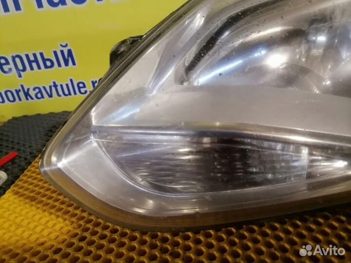 Фара передняя левая Ford Focus 3