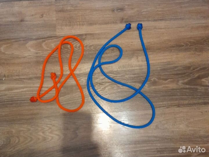 Скакалка гимнастическая