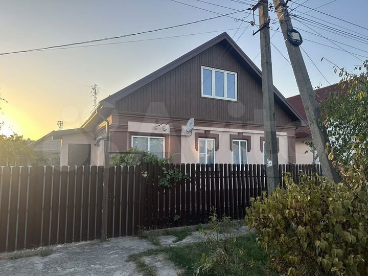 Дом 100 м² на участке 7 сот.