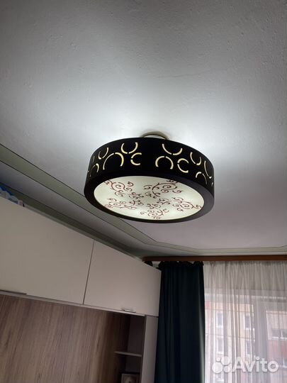 Светильник потолочный бу