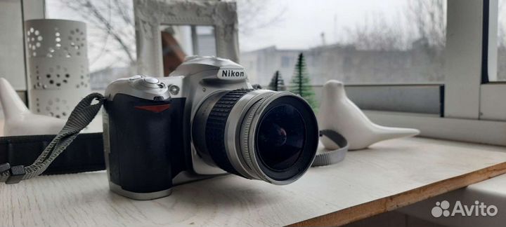 Зеркальный фотоаппарат Nikon D50
