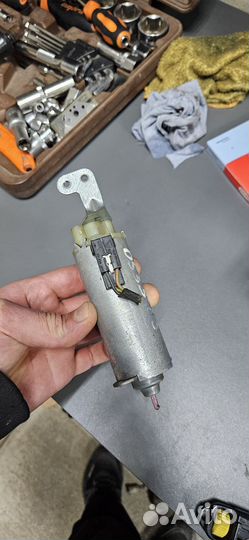 Моторчик сиденья audi