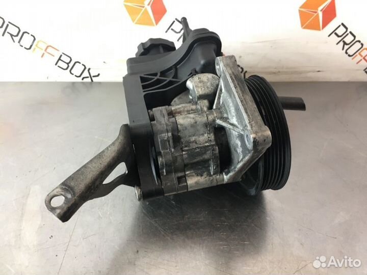 Насос гидроусилителя руля Mercedes C-Class W204