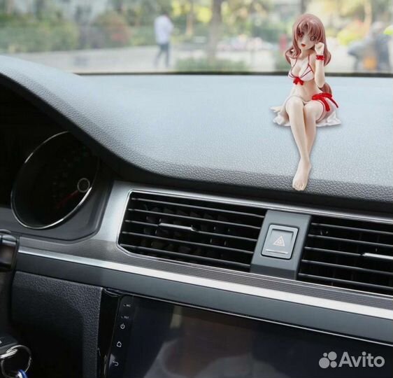 Фигурка аниме 11.5см, в авто