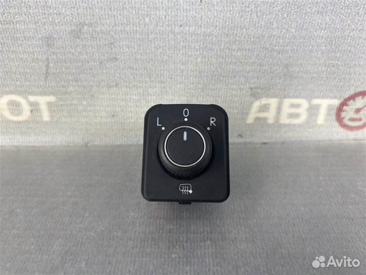 Переключатель регулировки зеркал VW Teramont 2018
