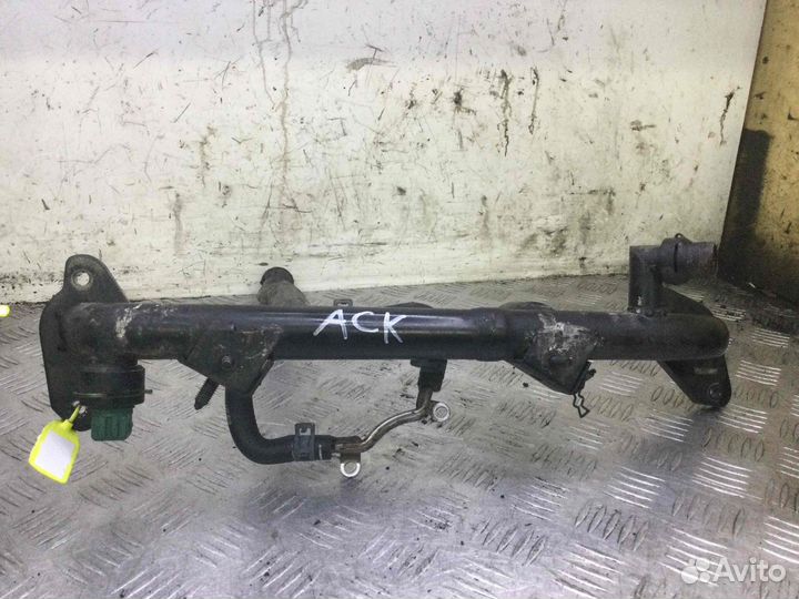 Трубка охлаждающей жидкости металлическая Ауди А4