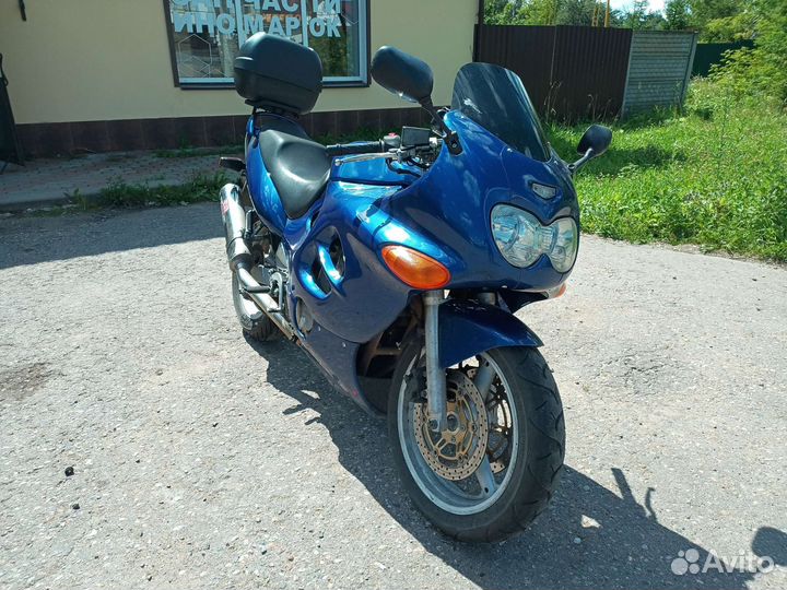 Suzuki gsx 600f katana