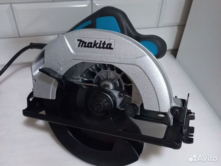 Дисковая пила Makita