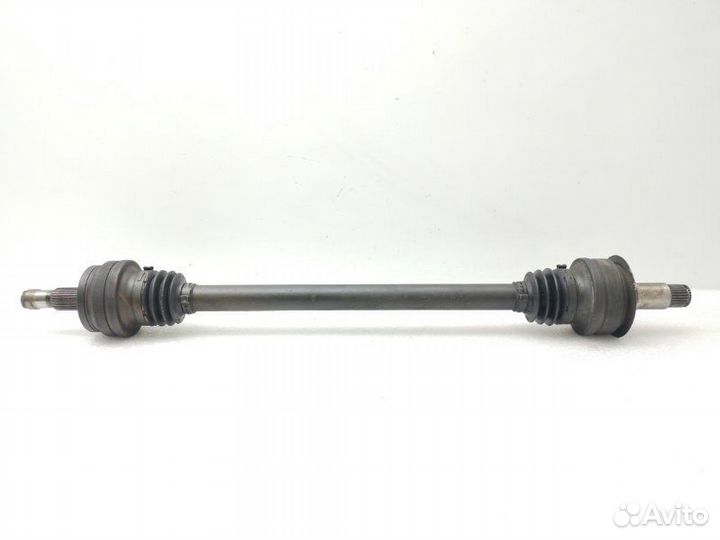 Полуось (привод) задний левый Mercedes-Benz