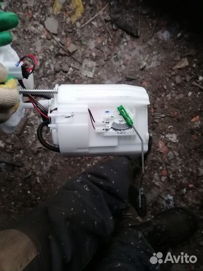 Бензонасос на hyundai solaris 2018 года