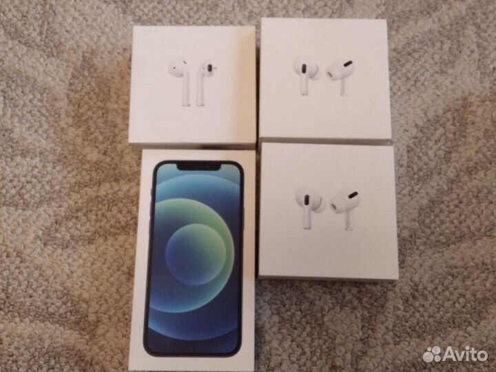 Коробки от техники Apple