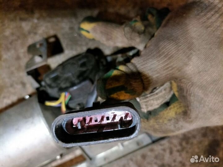 Синхронная трапеция стеклоочистителя УАЗ Патриот