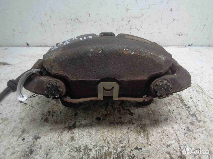 Суппорт передний левый Audi Q5 8R