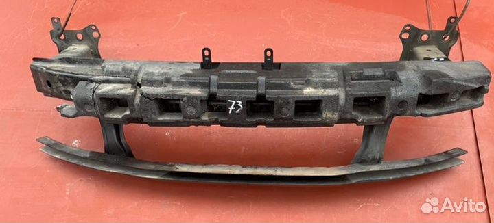 Усилитель бампера передний Vw Passat B6 универсал