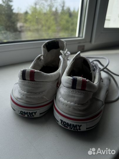 Tommy jeans кеды 42