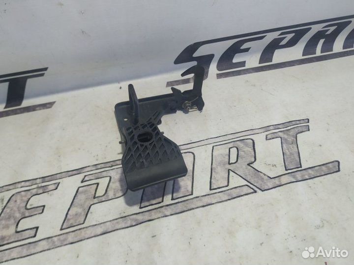 Ручка открывания капота Audi S3 8P 2006—2008