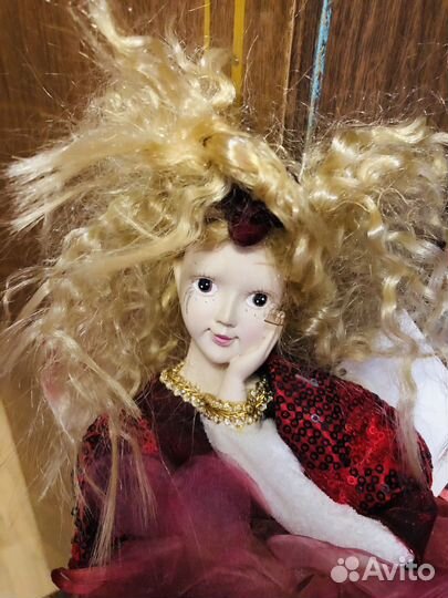 Игрушка Кукла музыкальная