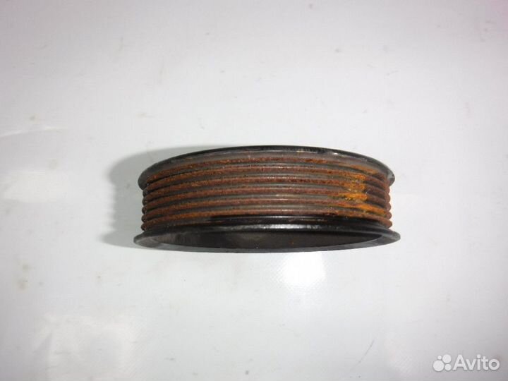 Шкив водяного насоса помпы Infiniti FX S50